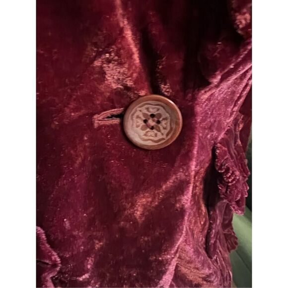 INC international Concepts Burgundy Velvet Jacket With Ruffled Accents Size PL - Picture 4 of 5